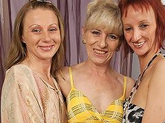 9654 Three Mature Lesbians Party On The Couch Porno Movies Watch Porn Online Free Sex Videos